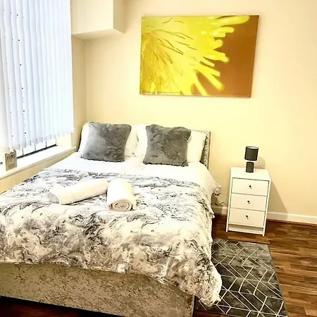 Alluring 2 Bedroom Leeds City Centre Apartment- Self Check-In,Balconied Apartment Esterno foto
