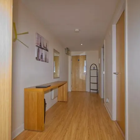 Alluring 2 Bedroom Leeds City Centre Apartment- Self Check-In,Balconied Apartment Esterno foto